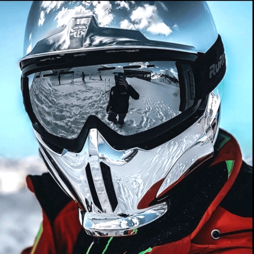 Ruroc helmet